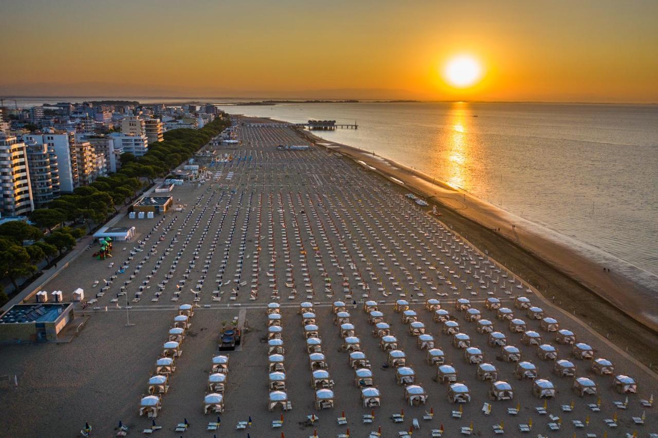 Borgo Veneziano Lignano Sabbiadoro Exterior foto